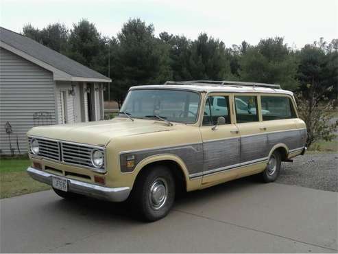 1973 International Travelall for sale in Tomah, WI