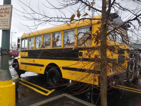 91 international short school bus - cars & trucks - by owner -... for sale in Ashland, OR