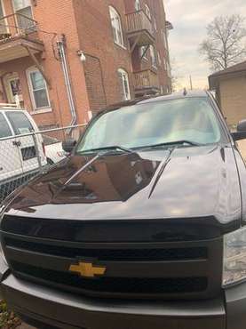 2008 Chevy Silverado - cars & trucks - by owner - vehicle automotive... for sale in Lakewood, OH