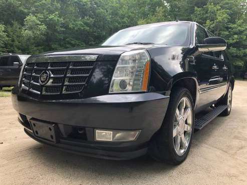2010 Cadillac Escalade ESV, AWD, Black, Loaded, Seats 7, Dual... for sale in New Gloucester, NH