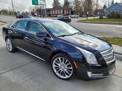 2014 CADILLAC XTS Platinum - Guaranteed Approval-Drive Away Today! -... for sale in Oregon, MI