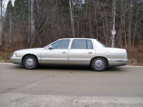 1997 Gold Cadillac DeVille for sale in Newark, VT