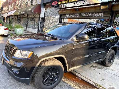 2013 Jeep Grand Cherokee Laredo 4WD - EVERYONES APPROVED! - cars &... for sale in Brooklyn, NY