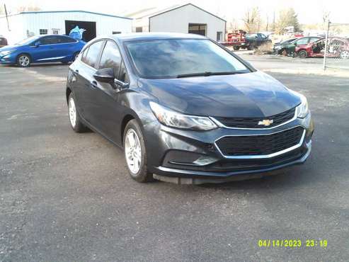 2017 CHEVY CRUZE HATCHBACK - - by dealer - vehicle for sale in campbell, MO