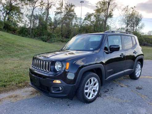 2018 JEEP RENEGADE 20K MILES - cars & trucks - by dealer - vehicle... for sale in Saint Louis, MO