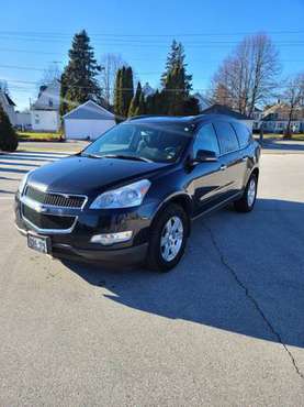 2012 Chevy Traverse LT AWD - cars & trucks - by owner - vehicle... for sale in Sheboygan, WI