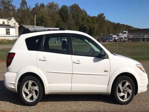 2004 Pontiac Vibe Base for sale in Logan, OH