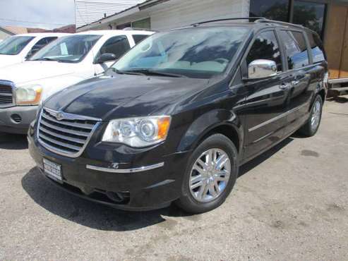 2008 Chrysler town & country - - by dealer - vehicle for sale in Saint George, UT