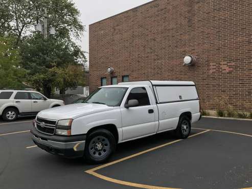 2006 Chevy Silverado 1500 runs and drives great for sale in Chicago, IL