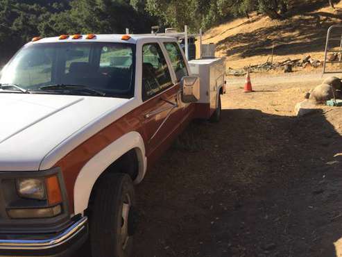 Service truck 4x4 for sale in Carmel Valley, CA