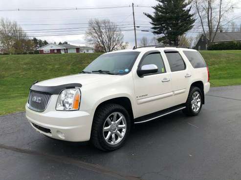 2008 GMC YUKON SLT 4x4 13500 - - by dealer - vehicle for sale in NY