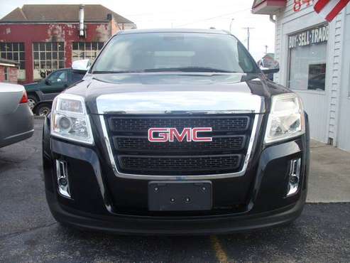 2012 GMC TERRAIN 4WD/AWD 90 DAY WARRANTY FINANCING AVAILABLE - cars... for sale in New Carlisle, OH