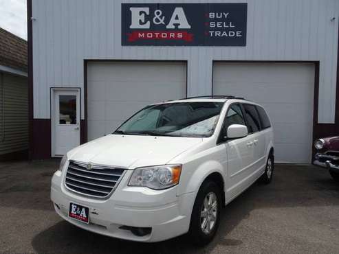 2008 Chrysler Town & Country 4dr Wgn Touring - cars & trucks - by... for sale in Waterloo, WI