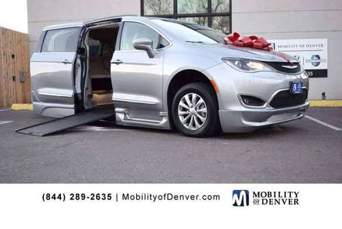 2017 Chrysler Pacifica Touring-L 4dr Wagon SIL for sale in Denver, NE