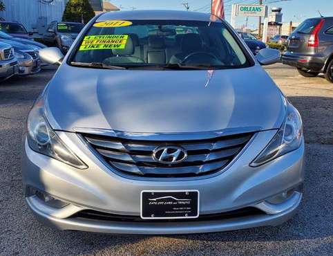 2011 HYUNDAI SONATA SE * ONE OWNER * GAS SAVER * CLEAN CARFAX - cars... for sale in Hyannis, MA