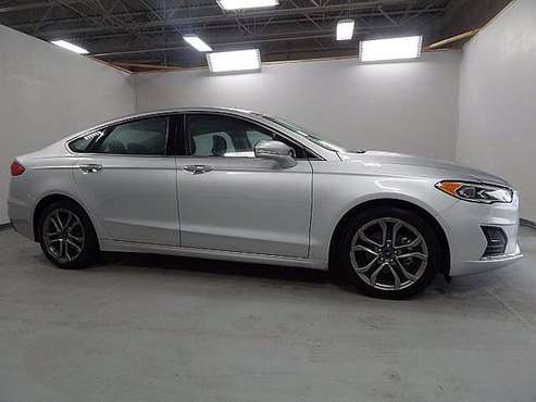 2019 Ford Fusion SEL!!!!CALL NICK!!!!FINANCING AVAILABLE - cars &... for sale in Kansas City, MO