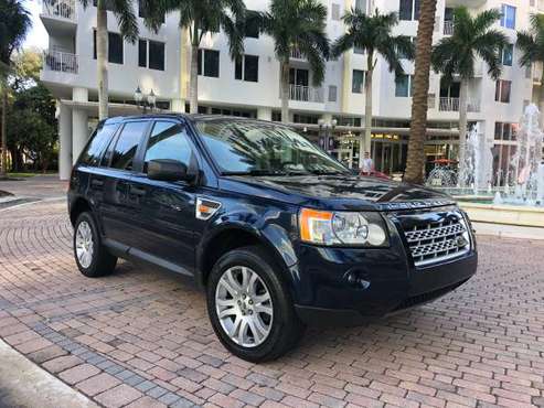 2008 Range Rover LR2 - cars & trucks - by dealer - vehicle... for sale in Fort Lauderdale, FL