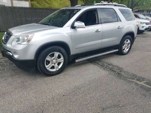 2009 GMC Acadia SLT All wheel drive Leather dual roofs CLEAN for sale in West Warwick, RI