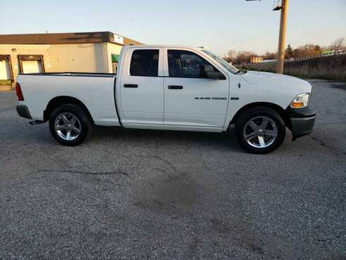 2011 Ram 1500 Quad cab SLT 4x4 - cars & trucks - by owner - vehicle... for sale in Fort Wayne, IN