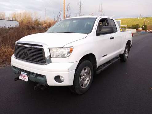 2011 Toyota Tundra great condition 90k - cars & trucks - by owner -... for sale in Woburn, MA