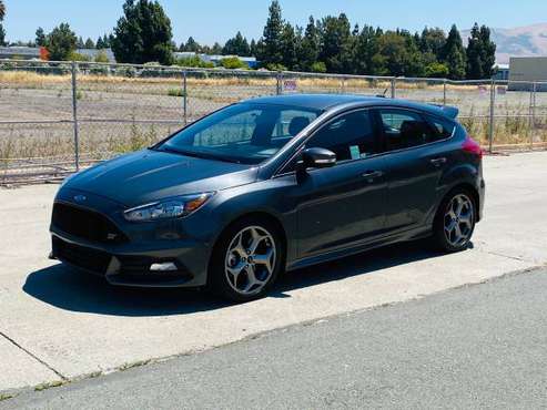 2017 Ford Focus ST 1owner 19kMiles 2018 Rs fiesta mustang 2016 2015... for sale in Campbell, CA
