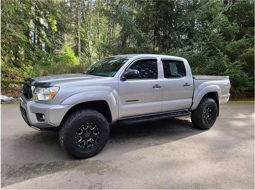 2015 Toyota Tacoma Double Cab Lifted Crew Cab 4x4 SR5 - cars & for sale in Bremerton, WA