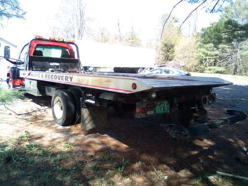 2003 GMC 5500 Roll Back for sale in Milton, VT