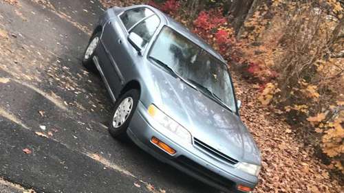 1995 Honda Accord Gas and Go! - cars & trucks - by owner - vehicle... for sale in Watertown, CT