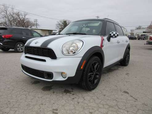 2012 MINI COOPER - FWD 4 CYL MANUAL - cars & trucks - by dealer -... for sale in Oklahoma City, NM