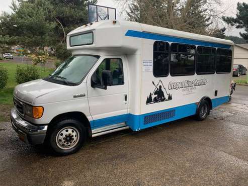 15 Passenger Shuttle Bus for sale in Happy valley, OR