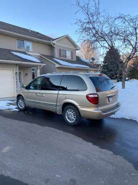 Chrysler Town & Country Van 2002 for sale in Rogers, MN