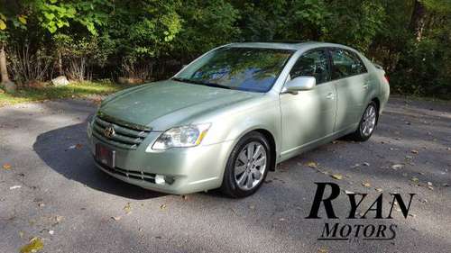 2005 Toyota Avalon (ONLY 90,404 MILES) for sale in Warsaw, IN