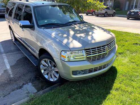 2008 Lincoln Navigator L - cars & trucks - by owner - vehicle... for sale in Lexington, KY