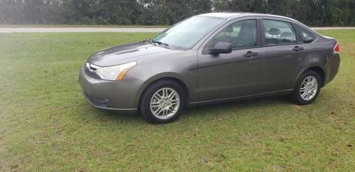 **2011 Ford Focus Se** - cars & trucks - by owner - vehicle... for sale in Cottondale, FL