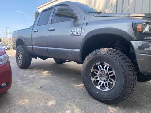 2005 2500 ram cummins 4x4 - cars & trucks - by owner - vehicle... for sale in Topsham, NH