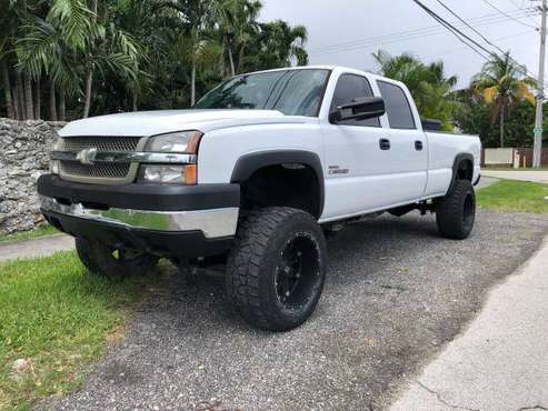2006 Chevrolet 2500 Diesel lifted for sale in Miami, FL