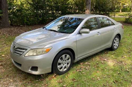 2010 Toyota Camry LE - cars & trucks - by owner - vehicle automotive... for sale in Tallahassee, FL