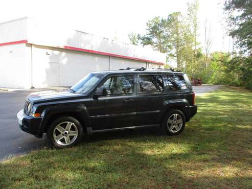2007 JEEP PATRIOT - cars & trucks - by owner - vehicle automotive sale for sale in Cumberland, NC