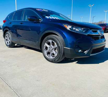 ONE OWNER, LOW MILES 2017 HONDA CRV EX FWD - cars & trucks - by... for sale in Wichita, KS