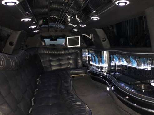 2005 Lincoln Town Car Limo - cars & trucks - by owner - vehicle... for sale in Elizabethtown, KY