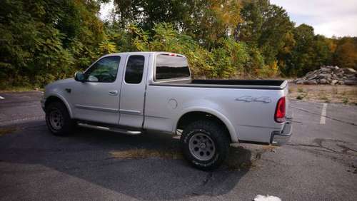 02 Ford F-150 v8 for sale in Gales Ferry, CT