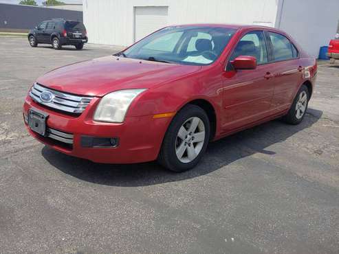 2006 Ford Fusion SE - cars & trucks - by dealer - vehicle automotive... for sale in Appleton, WI