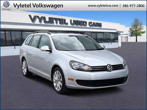 2013 Volkswagen Jetta SportWagen wagon 4dr DSG TDI w/Sunroof & Nav -... for sale in Sterling Heights, MI