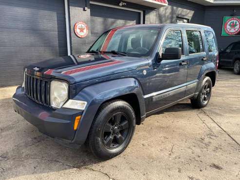 2008 Jeep Liberty - 4x4 - cars & trucks - by dealer - vehicle... for sale in Holly, MI