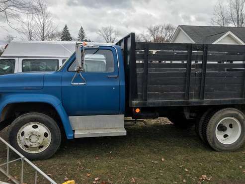 ✅🦍✅ 1973 C30 Rack / Dump / 4spd / 3502brl / Good ole Truck ✅🦍✅ -... for sale in Concord, NH