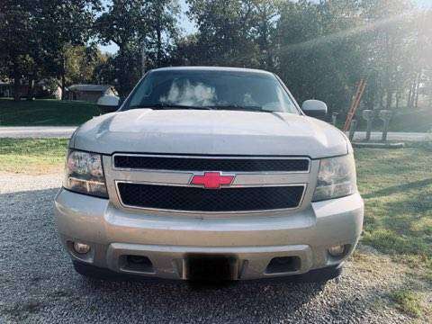 2009 Chevy Tahoe for sale in Centerville, IA