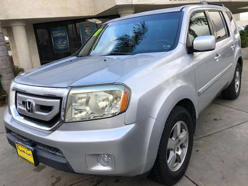 11' Honda Pilot EX-L, Leather, Moonroof, 3rd row seatings, Must see... for sale in Visalia, CA