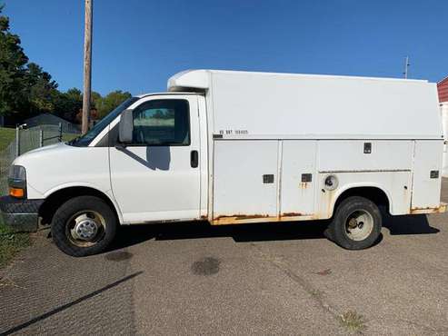 2005 Chevy Cargo Work Truck for sale in Mansfield, OH
