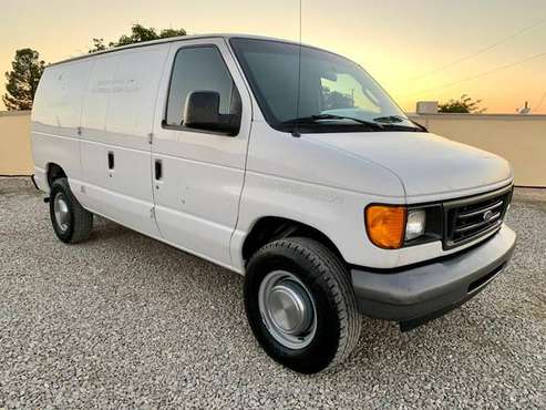 2006 E250 Econoline❗️❗️Clean title/Carfax❗️❗️In House Financing -... for sale in El Paso, TX