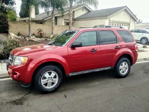 Reliable, Like New 2011 Ford Escape SUV for sale in Newbury Park, CA